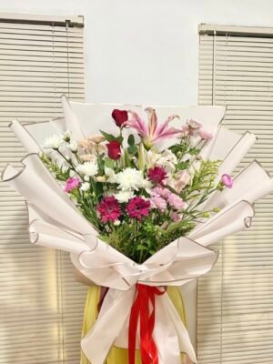 Elegant Flowers Lily Bouquet